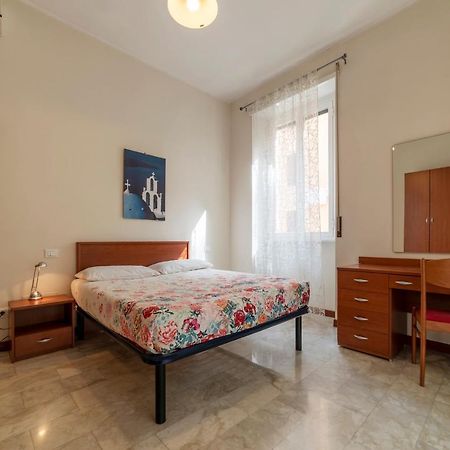 Piazza Re Di Roma Apartment ภายนอก รูปภาพ