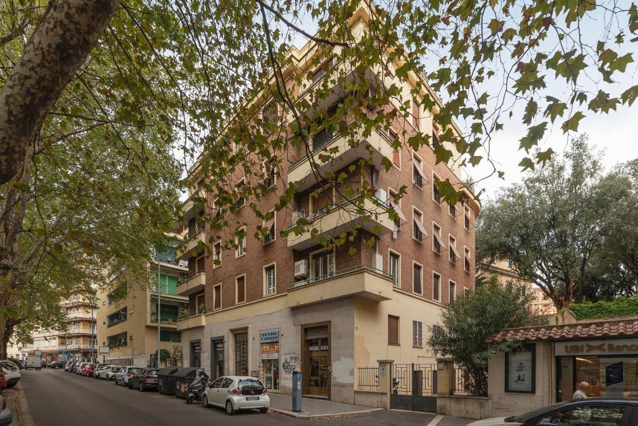 Piazza Re Di Roma Apartment ภายนอก รูปภาพ